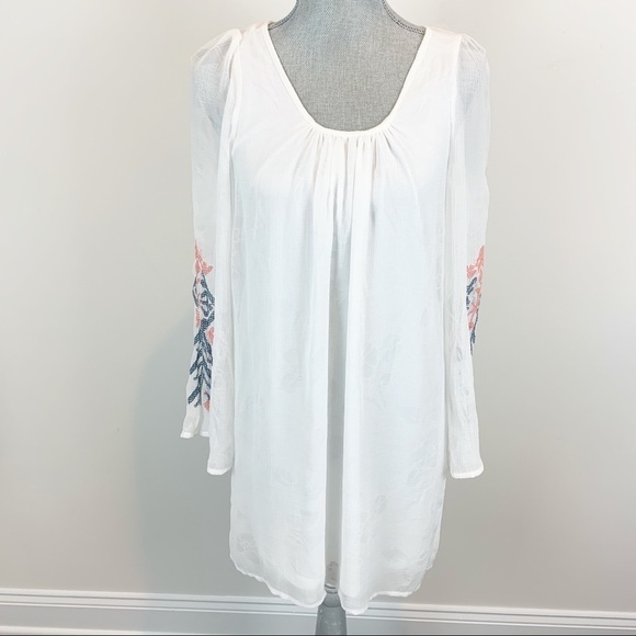 Umgee Dress - Picture 2 of 6